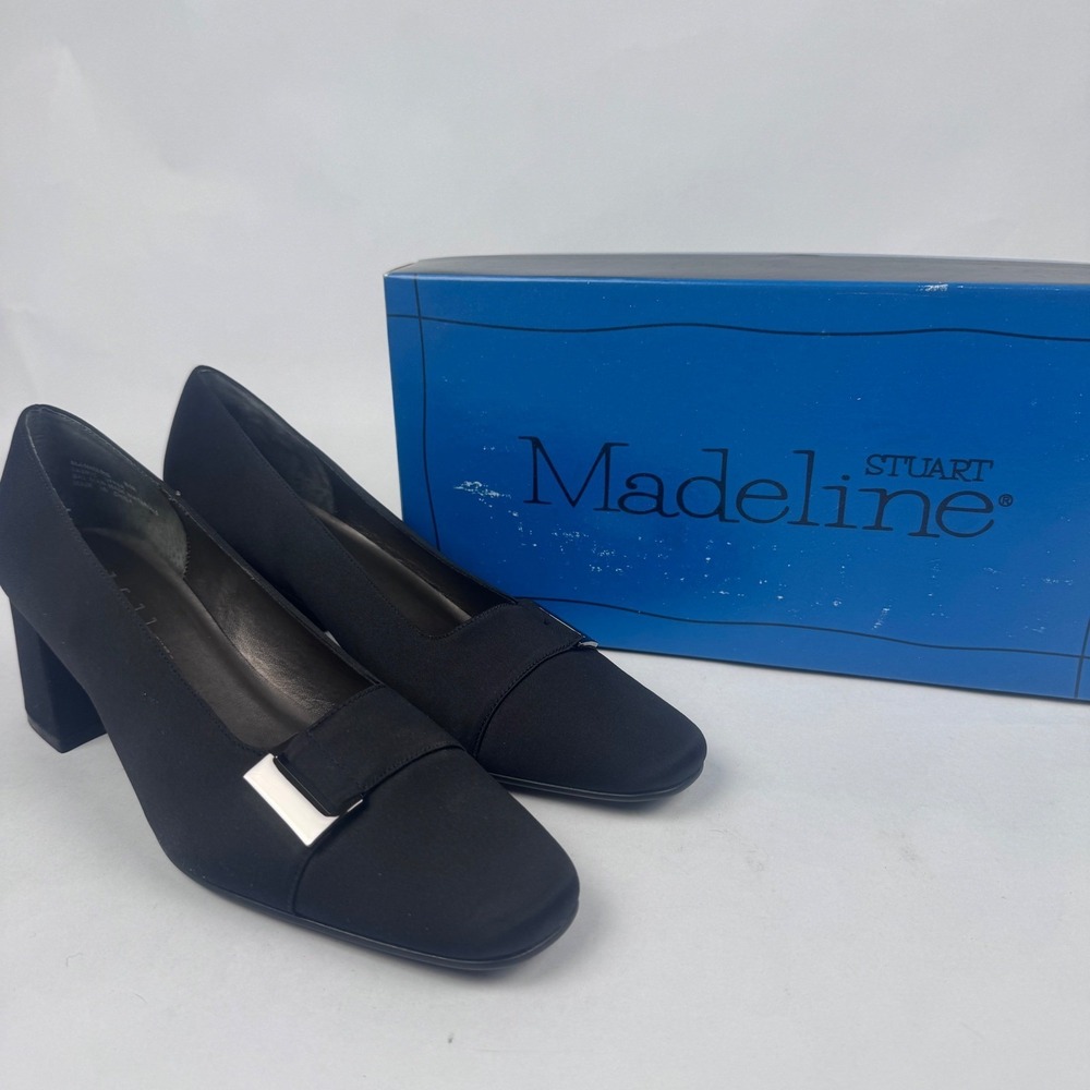 NEW Madeline Stuart Women's 8 Black 3" Block Heels with Box Manners